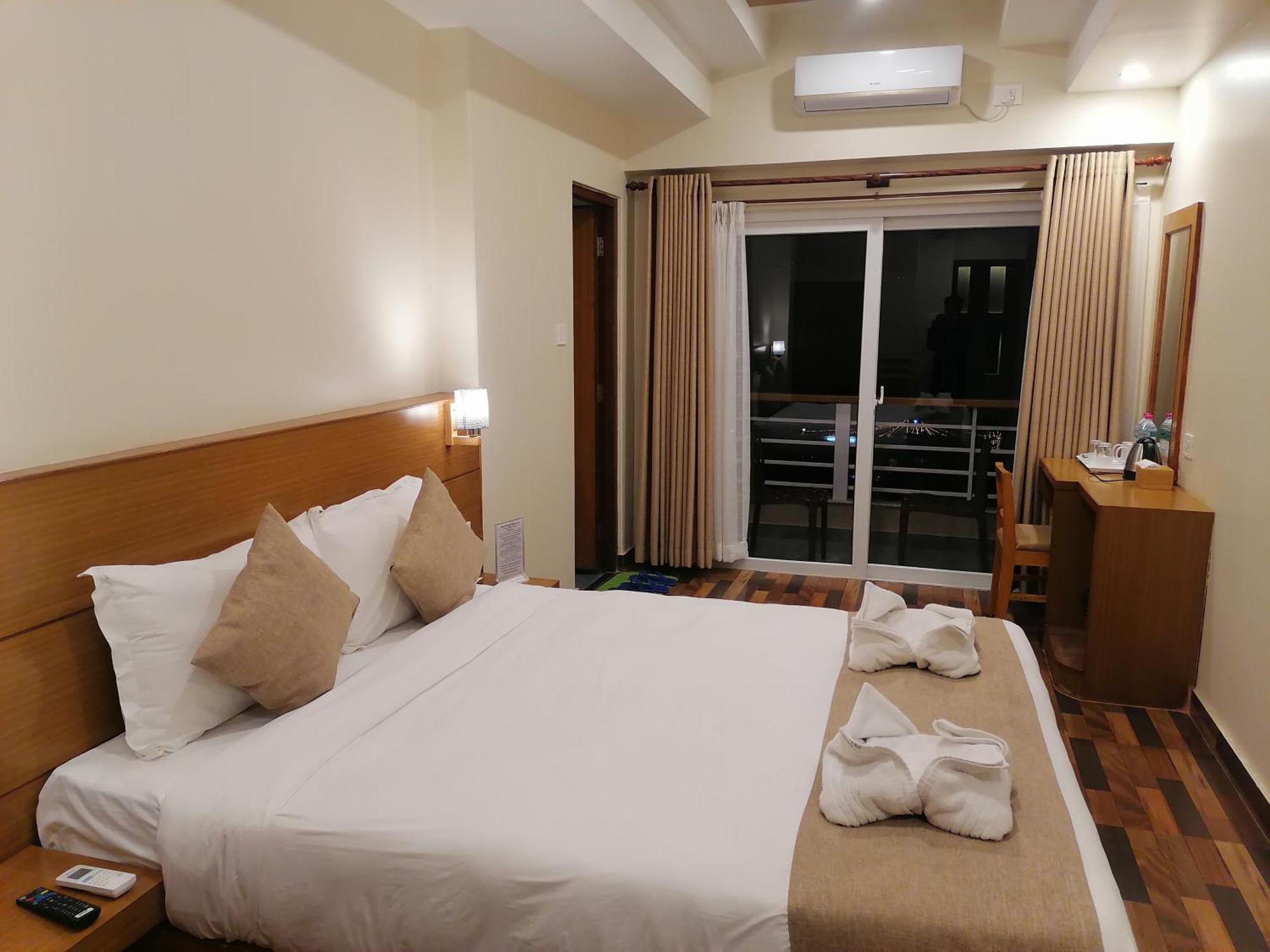 Urban Boutique Hotel Pokhara Exterior photo