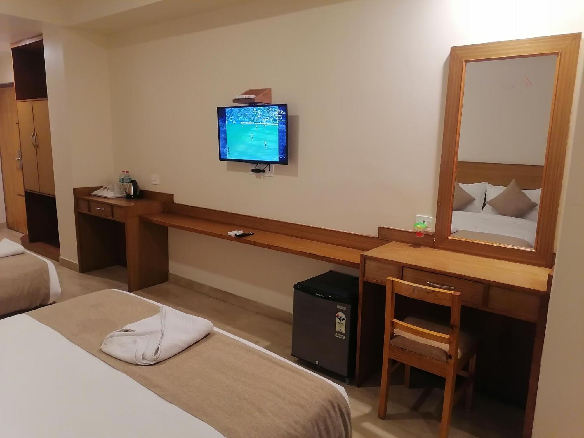 Urban Boutique Hotel Pokhara Exterior photo