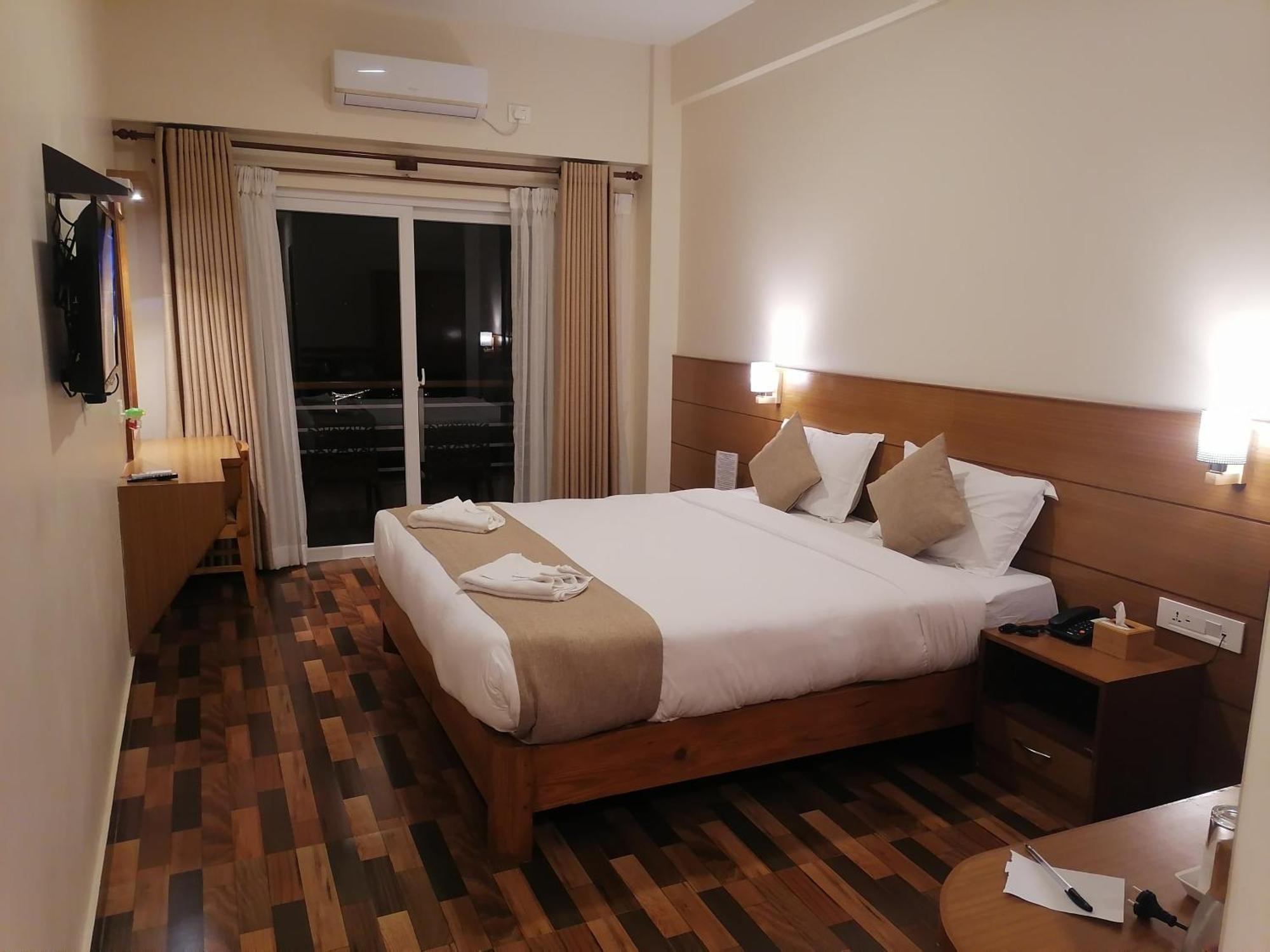 Urban Boutique Hotel Pokhara Exterior photo